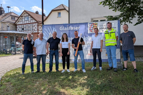 Spatenstich für den Glasfaser-Ausbau in Beikheim